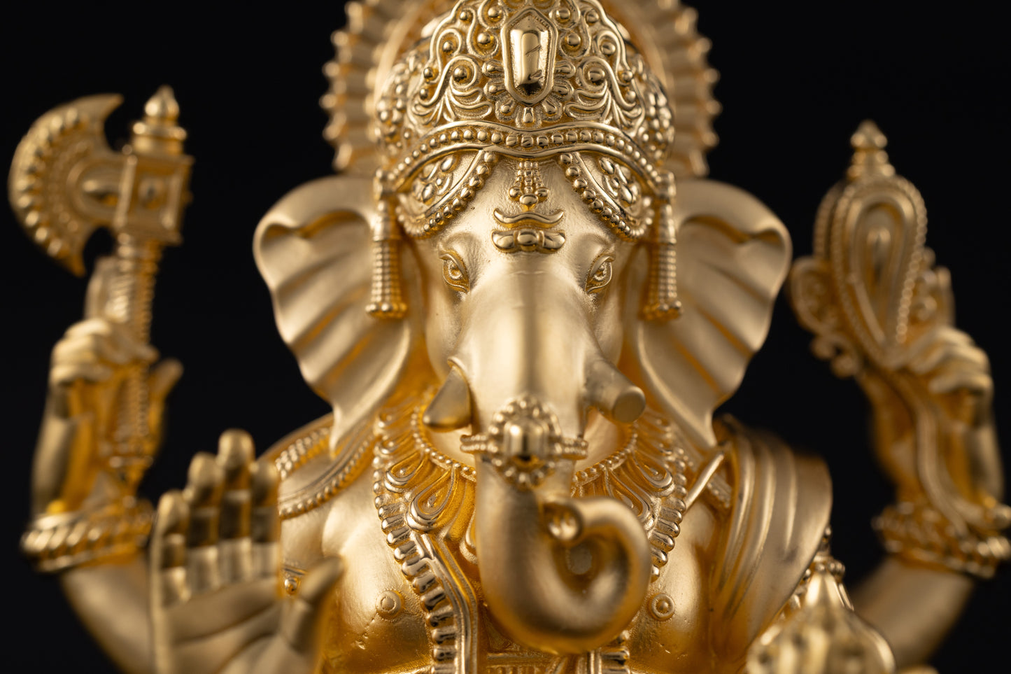 Silver Mixed Finish Ganesh on Patla (South Style)