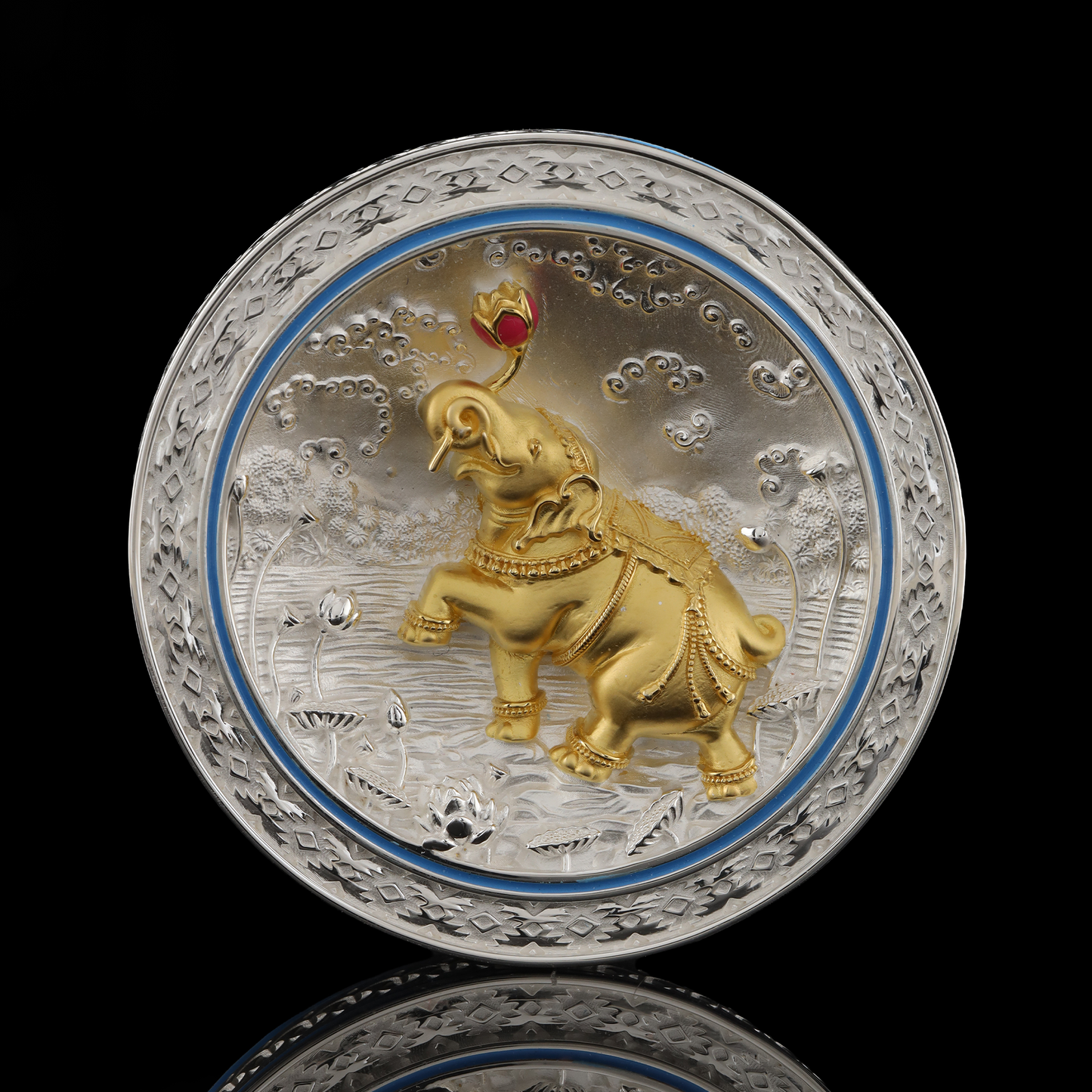 925 Silver Mixed Finish Lakeside Elephant Coin