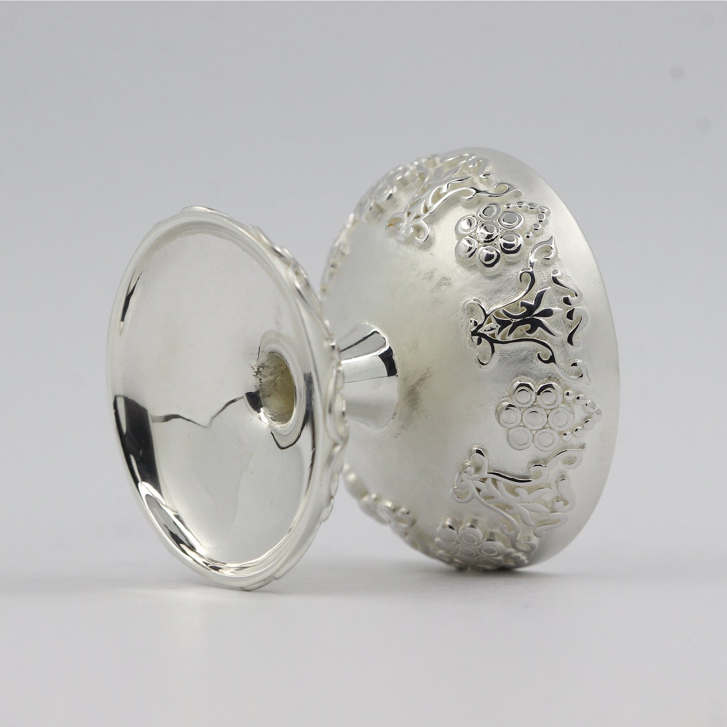 925 Silver High Polished Studded Diya Stand